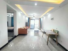 南桥 满五 正规商品房 次新房 中间楼层 精装可拎包入住