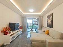 南城次新万科小区,全新未入住,保养好,满五唯一