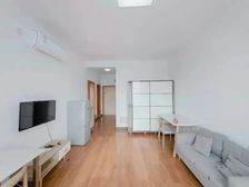 临地铁站.带车位 设施全配,性价比, 看房随时