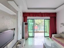 新豪苑 100平3居 东南向精装修 方便看房