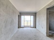 蓝天金地 68.36平2居 南向毛坯 看房方便 仅39万