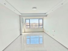 万达旁小高层三室两卫 精装修新交付 一天未住 业主诚心卖