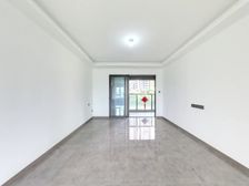 正4房户型全新未住过 东区學区 物业 随时可以看房