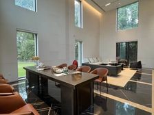 西郊庄园:蕞大户型,精装修,全屋地暖,业主急售,看房方便