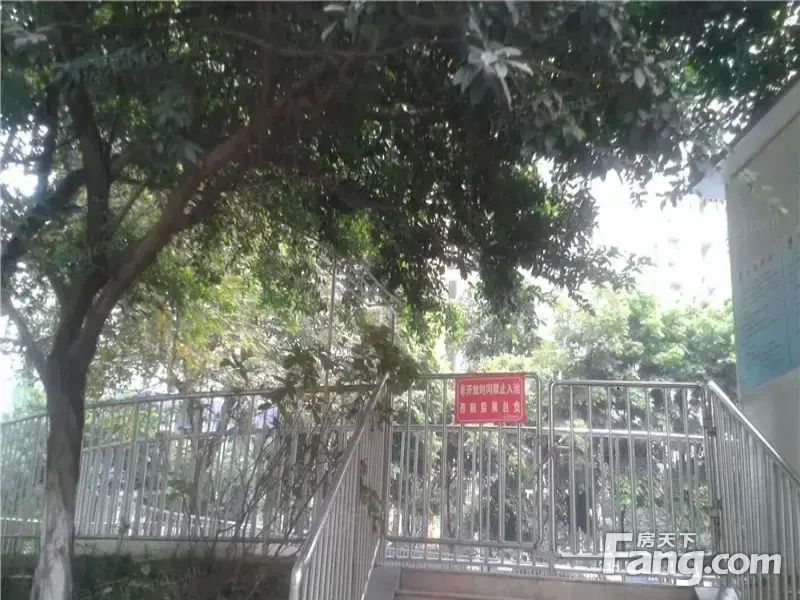 小区相关图