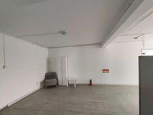 急!急!(新上电梯大三房)地铁口10米业主诚意出售 景观楼层