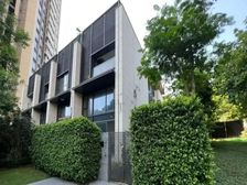 新上笋盘|诚售|华润城润府一期|实用500平联排别墅