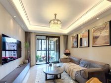 大区聚焦 二次装修50w拎包入住,满五帷一!急售!