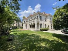 全新装修,带私家电梯,花园800平 ,满五年 ,有钥匙