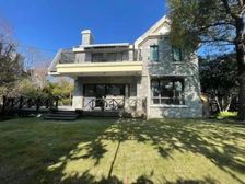 大虹桥,豪华装修法式独栋,集中花园800平,