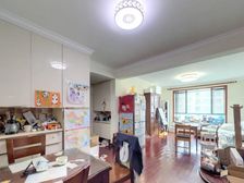 平层2卫+南北通透+安静位置+中高区视野好+业主诚售!