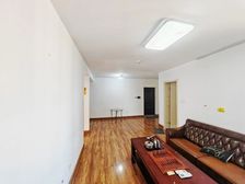 中建国熙台 3室2厅1卫 普通装修 270万元