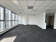 3.4.9号线宜山路站 华宜大厦166平米 高区双面采光