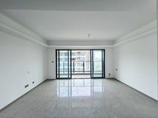 捡耙活 次新精装修 核心商圈 轻轨站楼下 随时看房