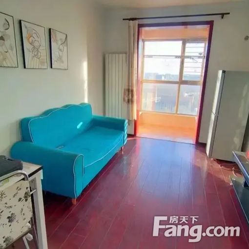  4���������ŵ���վ�����˼Ҷ��� ��������ھ�װȫ�� ����2�� 