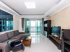 西岸电梯大2房,南北通透,位置安静 近徐汇滨江 业主多次降价