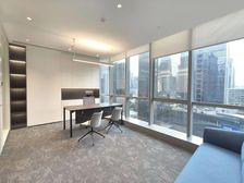 前海 招商前海国际中心 200平精装修 带家私办公室出租