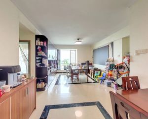 华景新城逸馨居 南北对流大四房 高层舒适 业主诚意出售