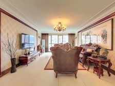 着急卖!颐馨苑四居室好楼层 不沿街 装修好基本没住 诚心出售