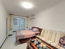 建明里小区对面四个大阳台 大落地窗全天采光 实景拍摄拎包就住