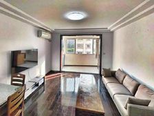 赠送车位一个商圈成熟 近地铁 出行方便 中间楼层 南北通透