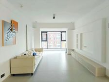 中间楼层 满五来电立少20万 可以使用深圳公积金 泰丰牧马湖