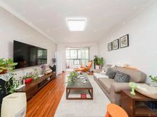 新上笋盘,价格可谈,30萬精装,花园位置,带车位,看房随时。