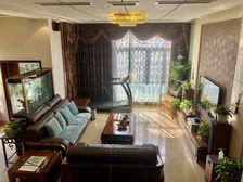 (东边套,大花园250平)格兰云天二期联排别墅 精装中庭位置