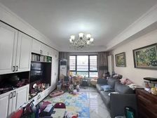 名士豪庭1区 采光视野好 南北通透3室超值 精装带车位地下室