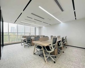 北京西站光耀东方,军博原值4万现对折出售2万国投朗琴急售超值