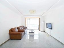 第五大街 交通便捷 商业配套成熟 南北通透 高楼层采光充足