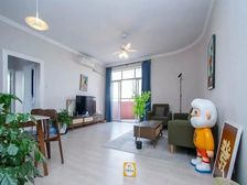 肇家浜沿线,出门地铁口,9号12号线双轨环绕,电梯高区景观