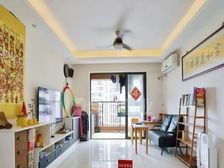 万科东荟城 诚心出售 价格可谈 送家私家电送车位包税 东南向