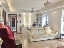 万科东荟城 诚心出售 价格可谈 送车位包税 东南向中高层