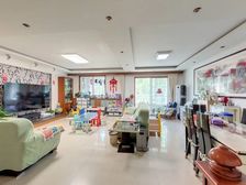 春华屋 3室1厅 161.68平