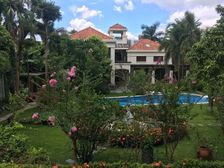 纯水岸临湖别墅丨套内使用800平米丨250平米花园丨私家码头