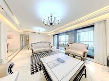 绿地锦天府 4室2厅 南 北