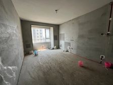 捡漏 品质小区 泰华旭景城 好楼层 老证 老证 水岸林台