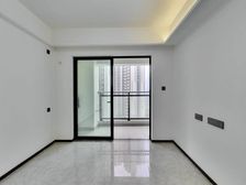 深业湾中新城带精装修-性价比一套