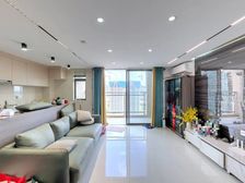 中澳滨河湾四季公馆户型好,已装修,带家具家电,可按揭,户型好