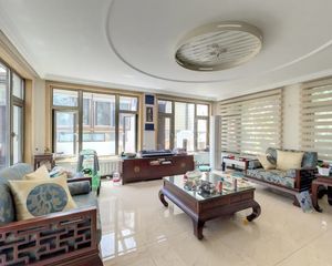 月桂庄园 低密联排别墅7室3厅 中间位置有院不临街 满五税少
