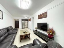 融创香山府 楼龄新 满二 精装可拎包入住 商品住宅