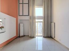 我是此房维护人 真实在售 看房和我联系 采光好 房主诚意出售