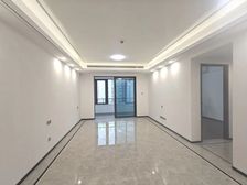 弹子石 中海十里长江澜庭北区三房185万