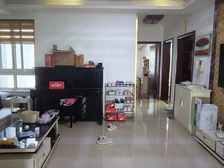 海润尊品 3室2厅1卫,110平,61.8万,看房方便送车库