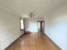 老业主挂牌,DY市场价80W,中间楼层,肇嘉浜路沿线必看好房