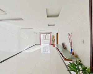 武夷花园 · 西上园一区电梯房 南北通透大两居随时看房