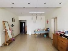 天下城新登记 全天采光精装修 楼层好 地暖双气稳上七 优