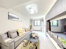 10号线地铁口,豪装大1房2厅,繁华地段,户型好一梯二户