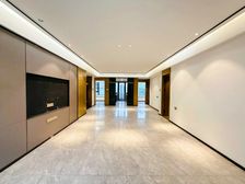 急售 领跑盘(万科翡丽山 单证143 飞机四房3卫)专梯专户